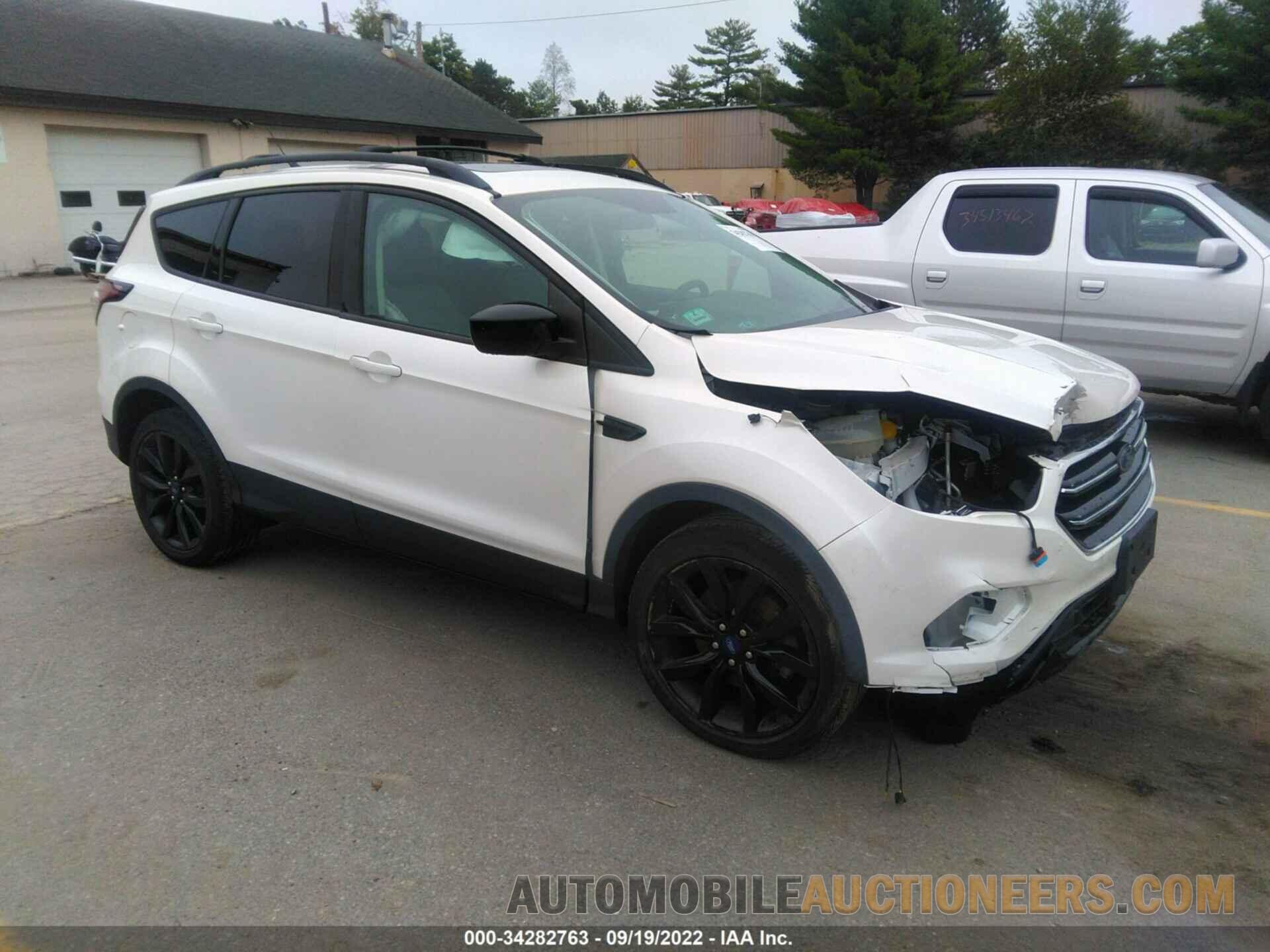 1FMCU9GD6JUD11856 FORD ESCAPE 2018