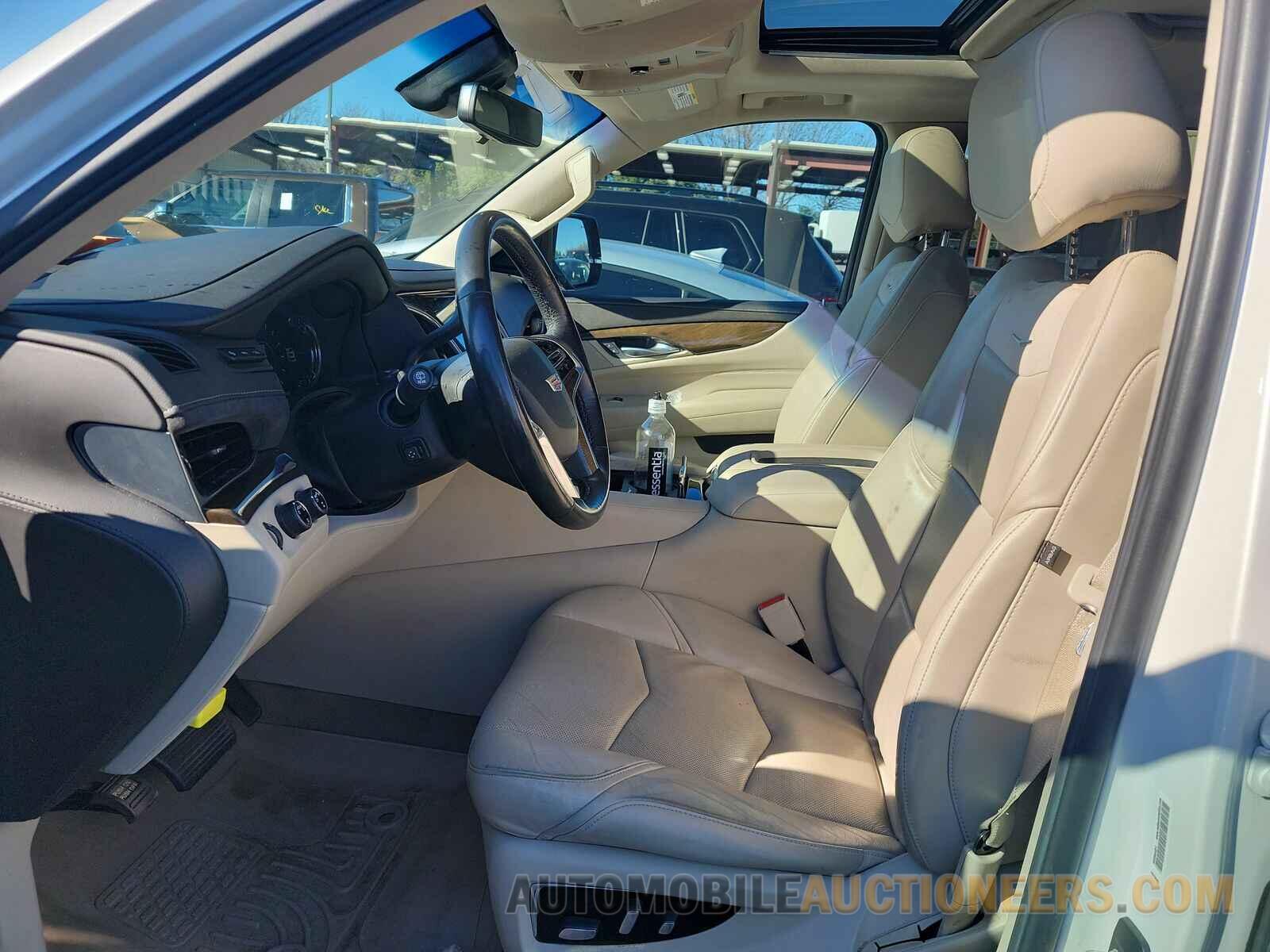 1GYS4HKJXKR407351 Cadillac Escalade ESV 2019