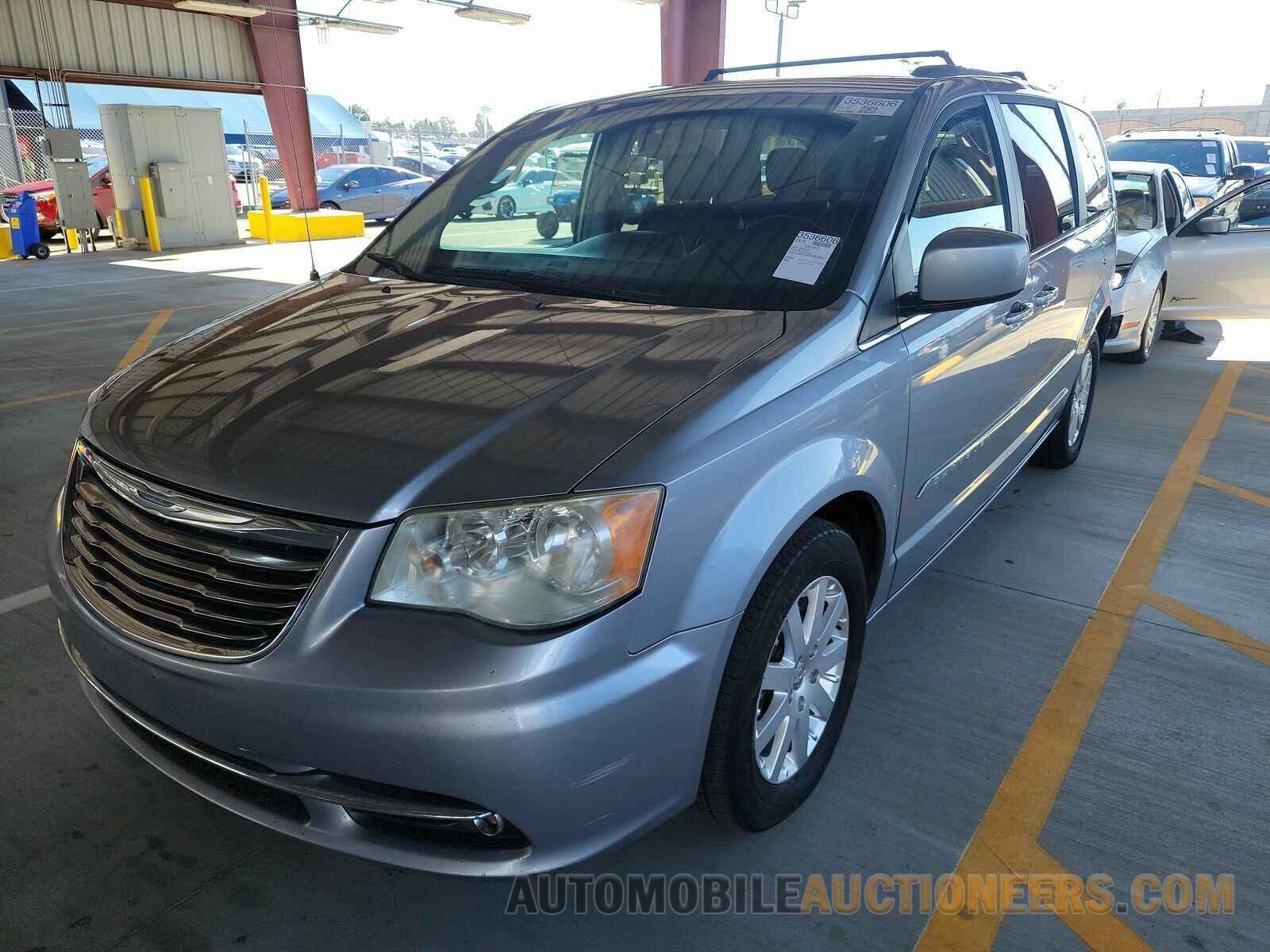 2C4RC1BGXFR538671 Chrysler Town &amp; Country 2015