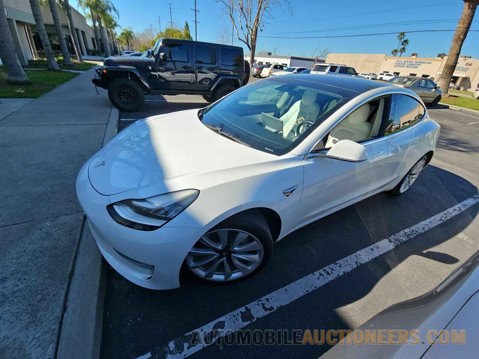 5YJ3E1EA0KF407388 Tesla Model 3 2019