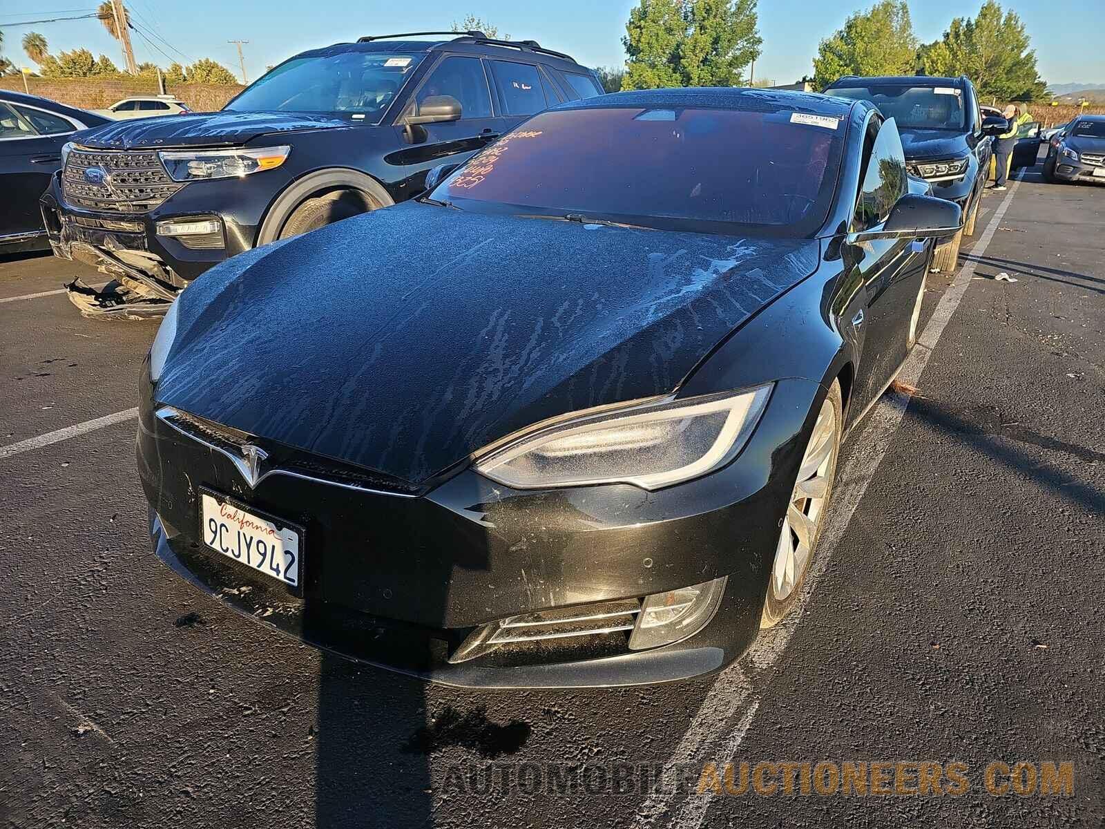 5YJSA1E27HF193251 Tesla Model S 2017