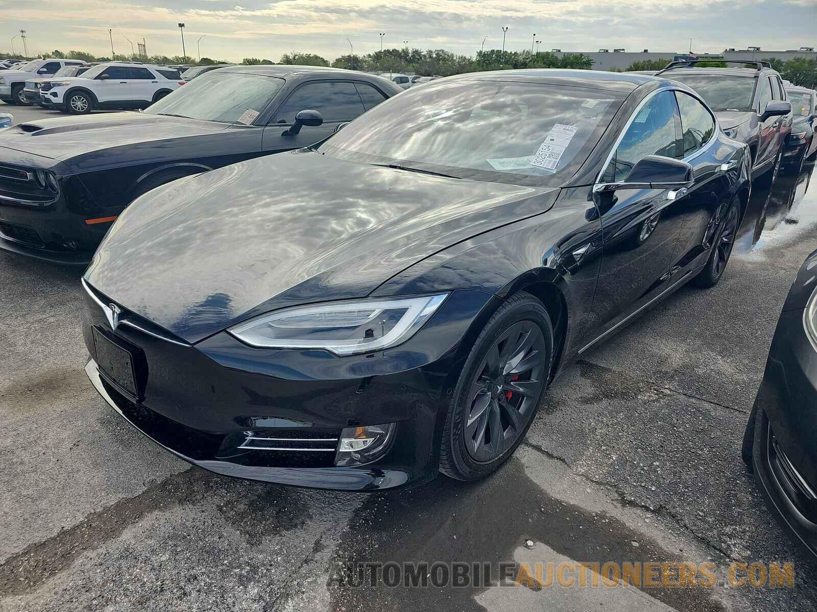 5YJSA1E48JF289123 Tesla Model S 2018