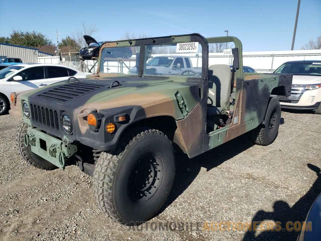 193021 HUMMER H1 2009