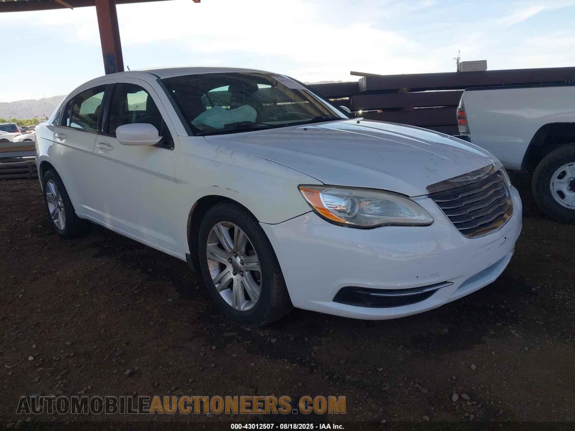 1C3CCBAB3DN762252 CHRYSLER 200 2013