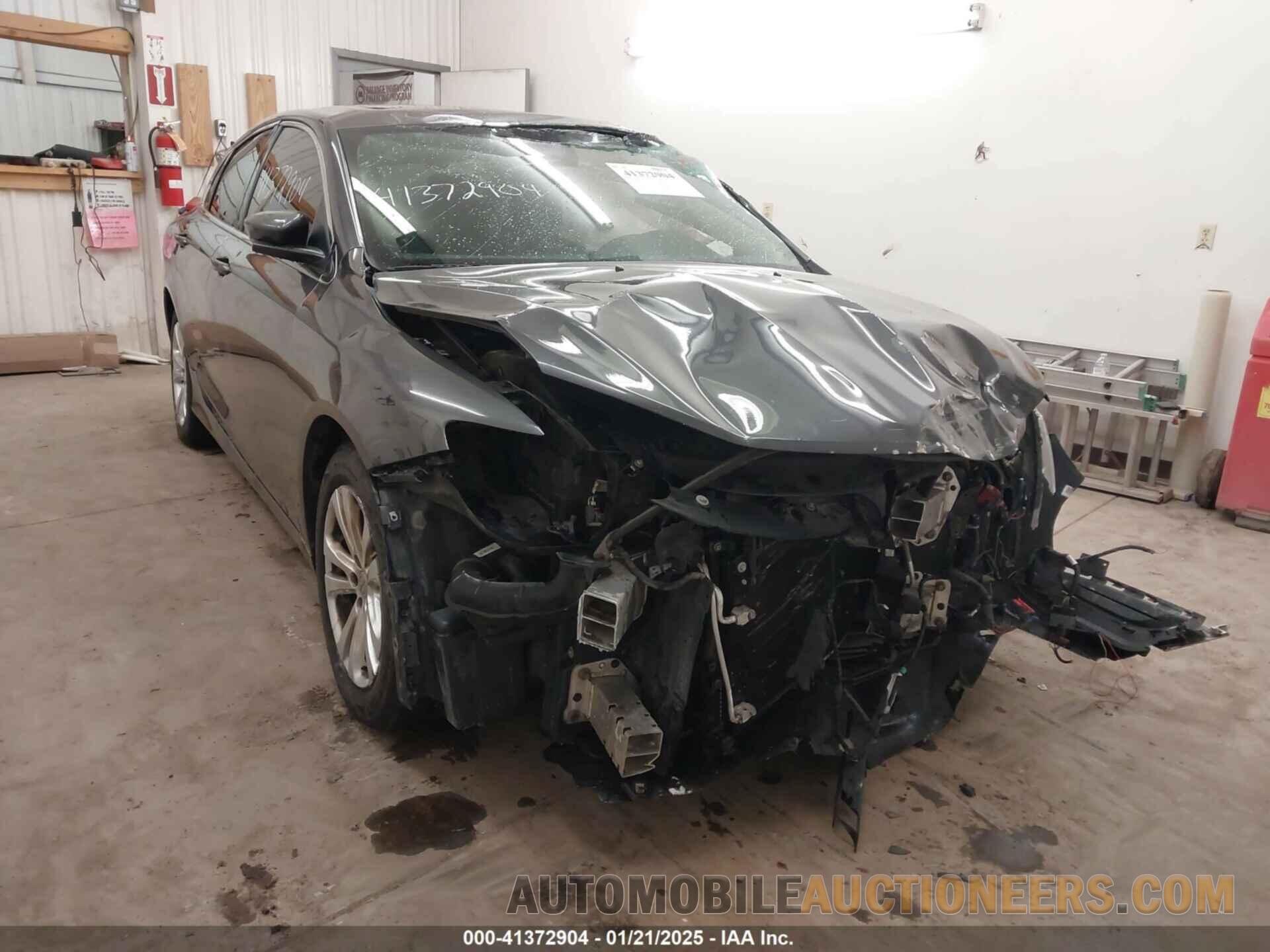 1C3CCCAB8GN120300 CHRYSLER 200 2016