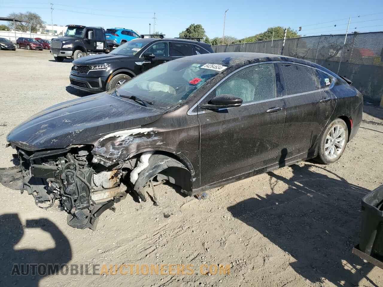 1C3CCCCG2FN516357 CHRYSLER 200 2015