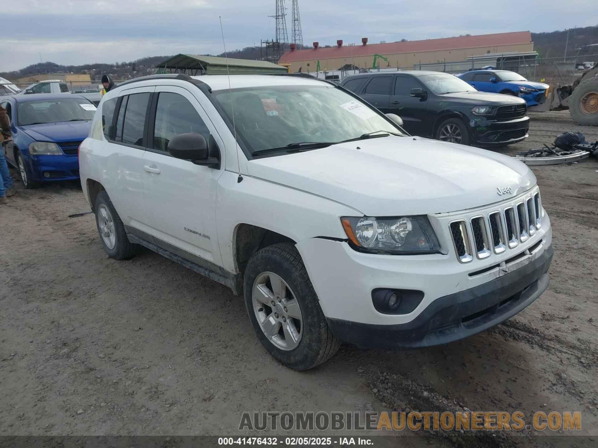 1C4NJCBA4FD325777 JEEP COMPASS 2015