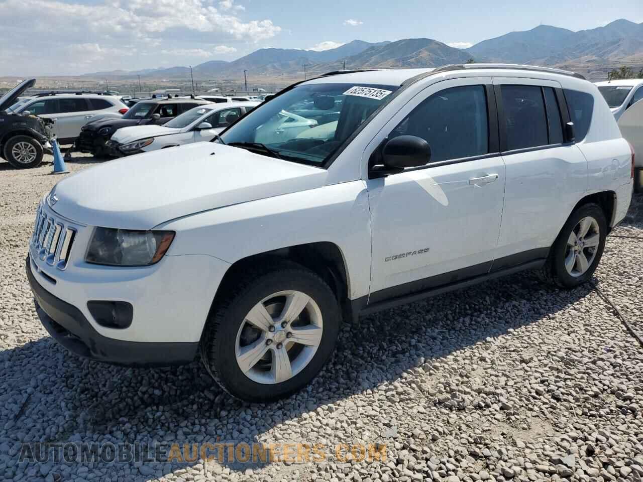 1C4NJCBA9GD681675 JEEP COMPASS 2016