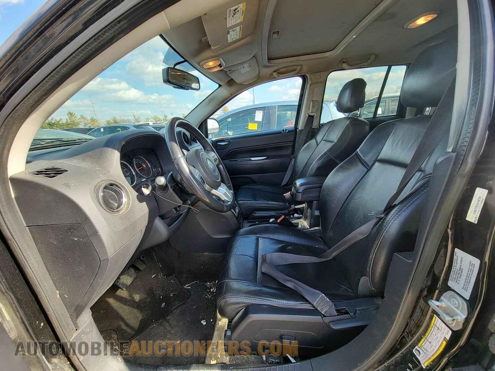 1C4NJCEB2HD166345 Jeep Compass 2017