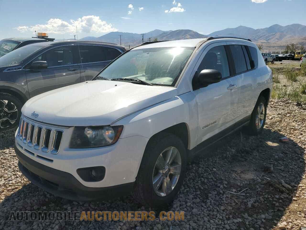 1C4NJDBB0FD175634 JEEP COMPASS 2015