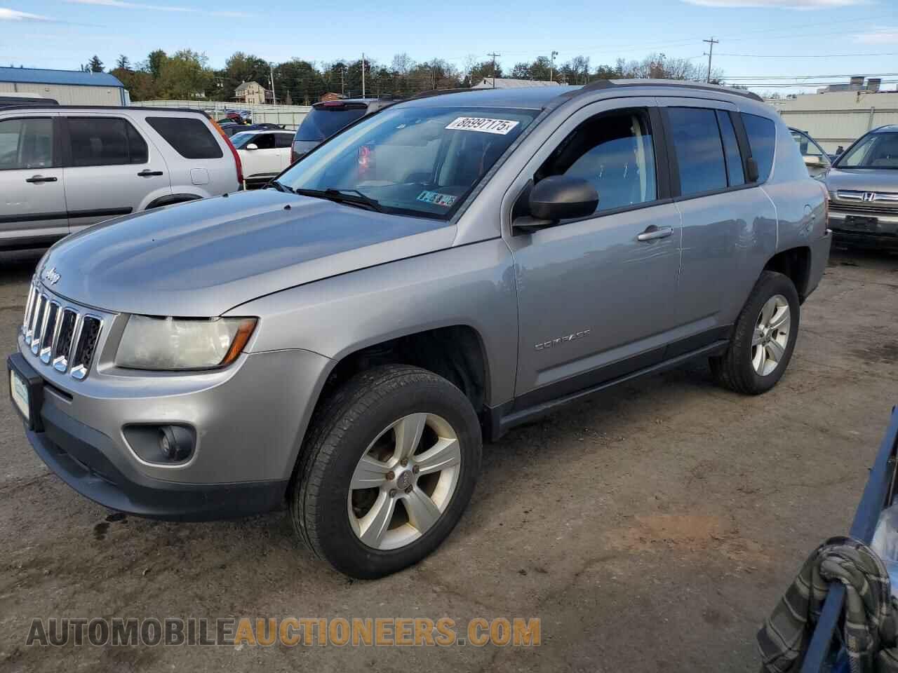 1C4NJDBB0GD552058 JEEP COMPASS 2016