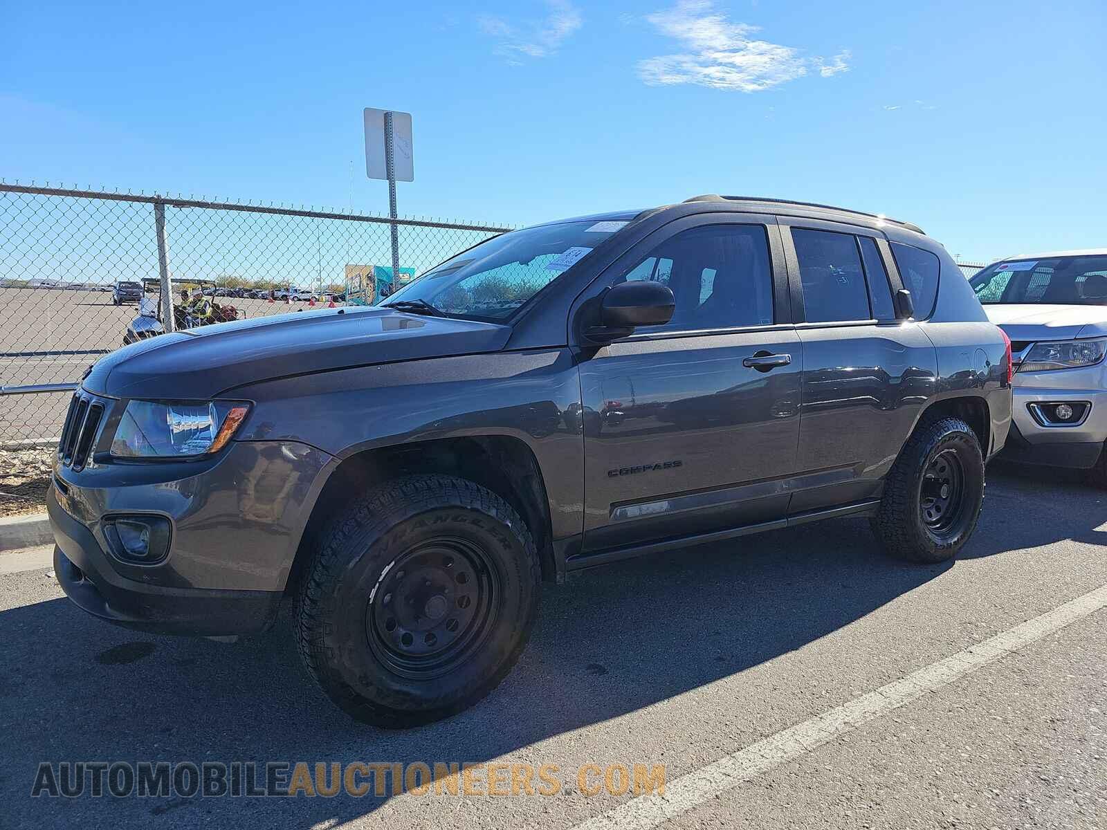 1C4NJDBB1FD304450 Jeep Compass 2015