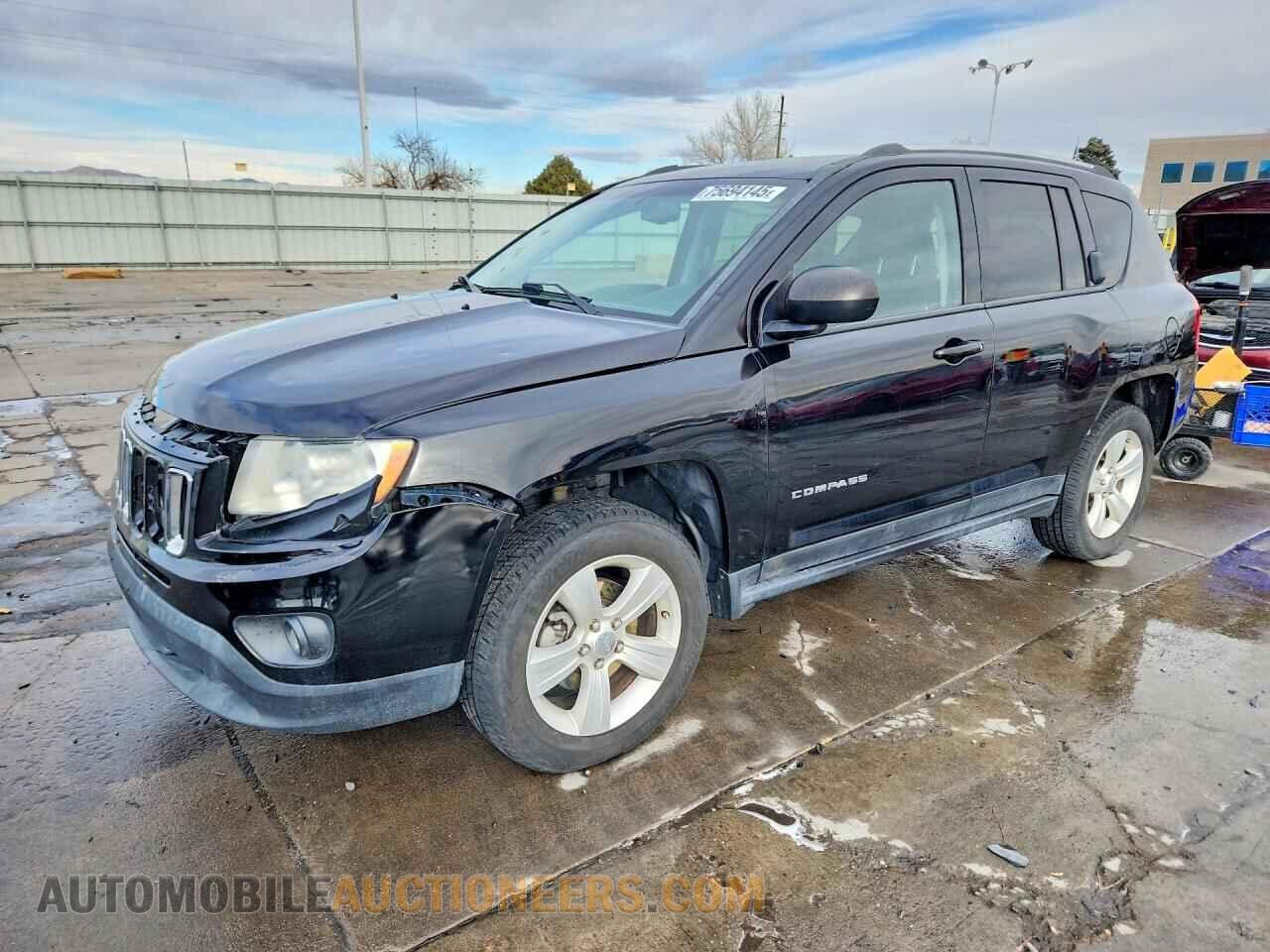 1C4NJDBB2CD676178 JEEP COMPASS 2012