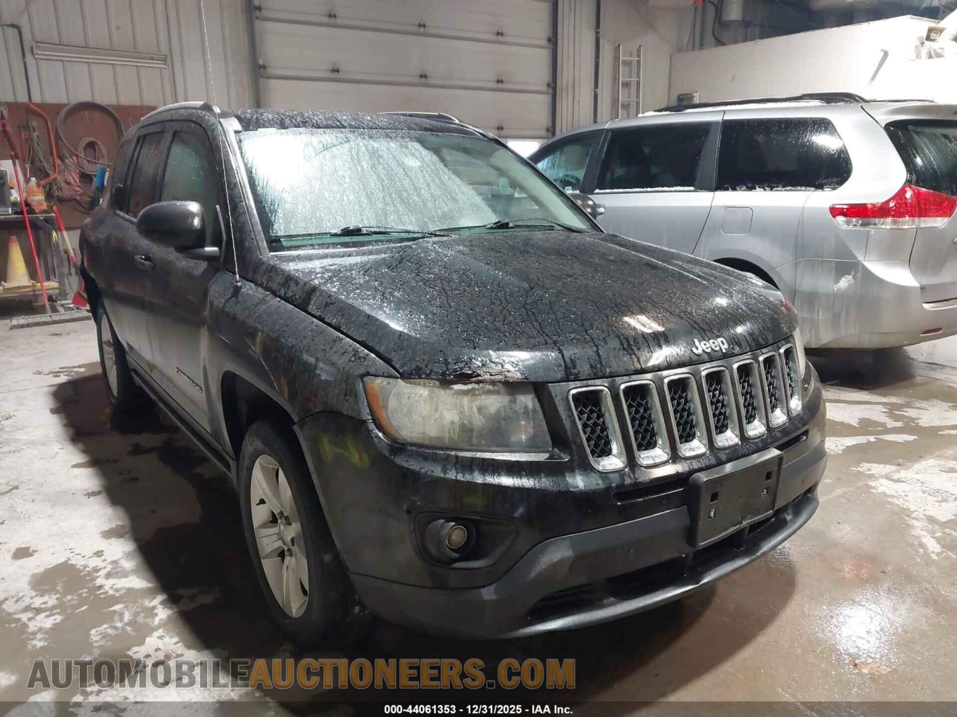 1C4NJDBB2GD523872 JEEP COMPASS 2016