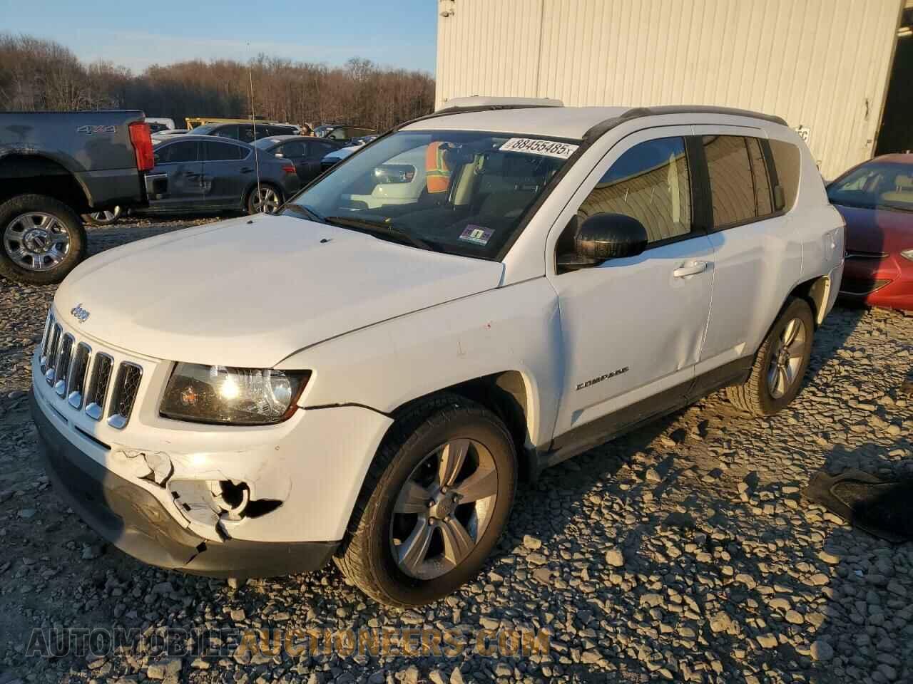 1C4NJDBB3FD423651 JEEP COMPASS 2015