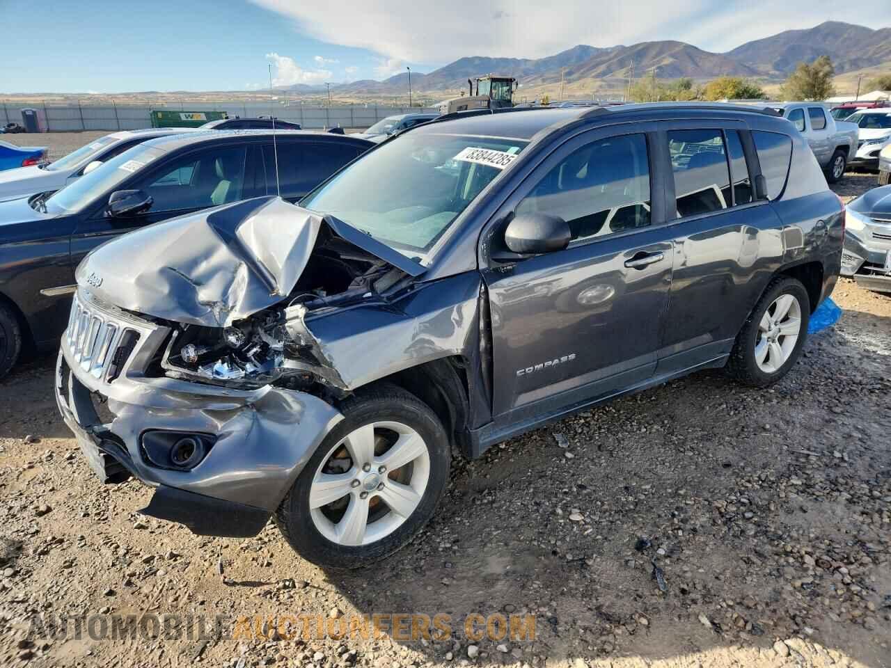1C4NJDBB3GD719139 JEEP COMPASS 2016
