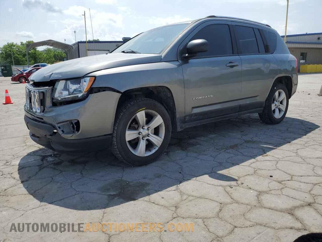 1C4NJDBB4CD520403 JEEP COMPASS 2012