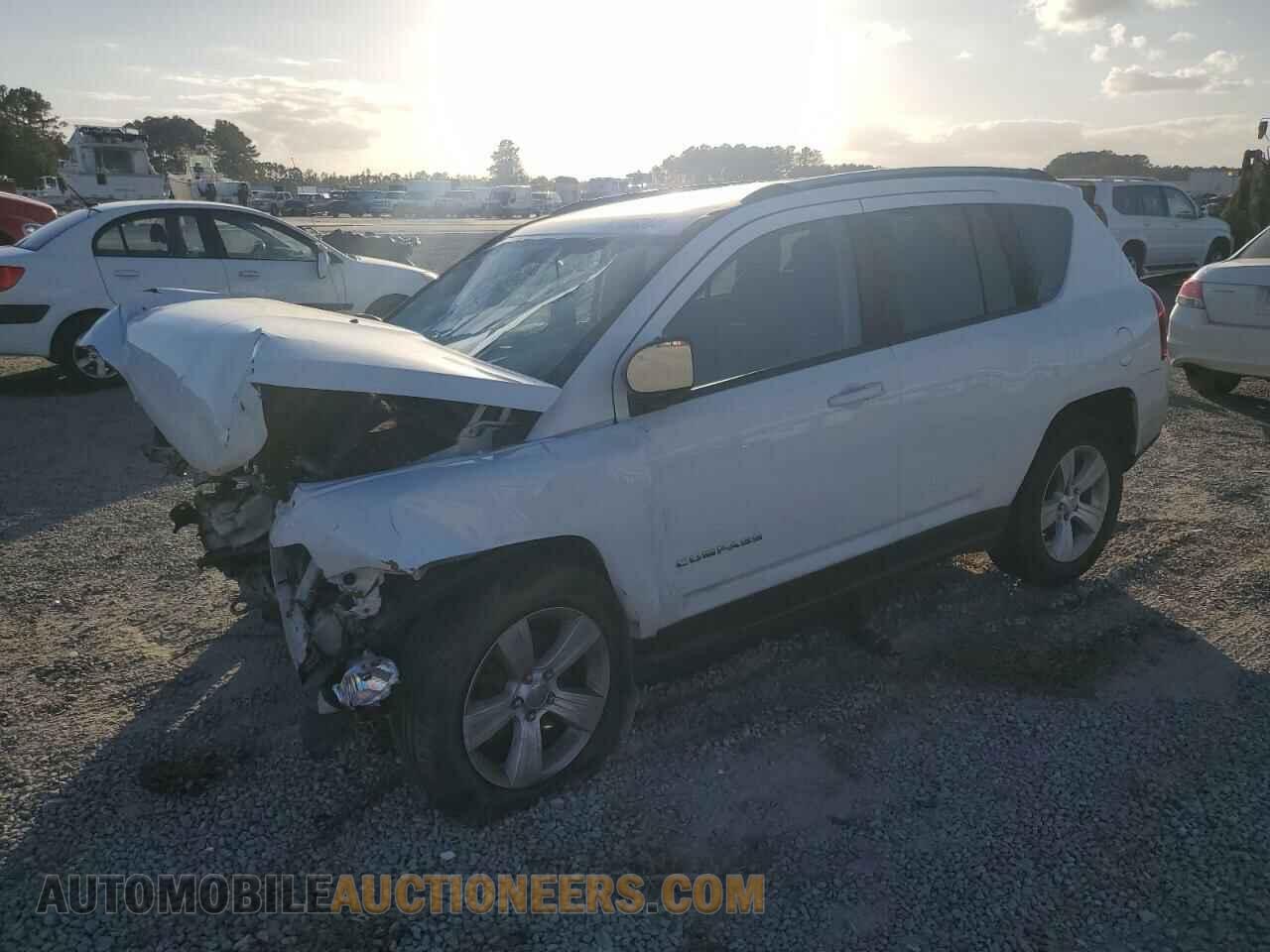 1C4NJDBB4GD713947 JEEP COMPASS 2016