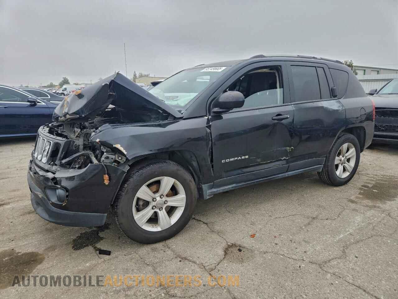 1C4NJDBB5GD520982 JEEP COMPASS 2016