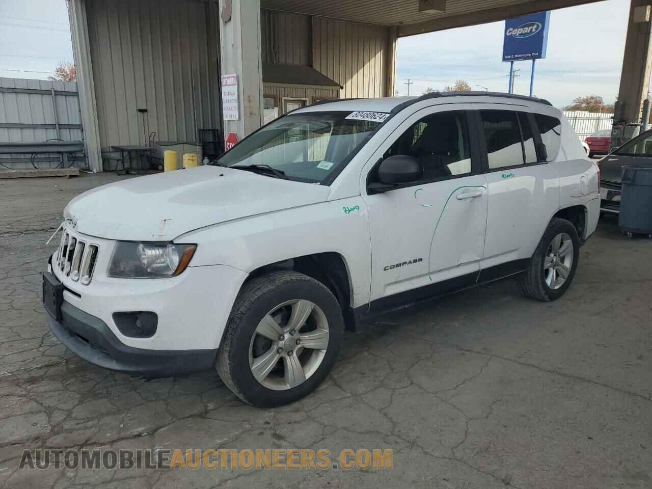 1C4NJDBB5GD566571 JEEP COMPASS 2016