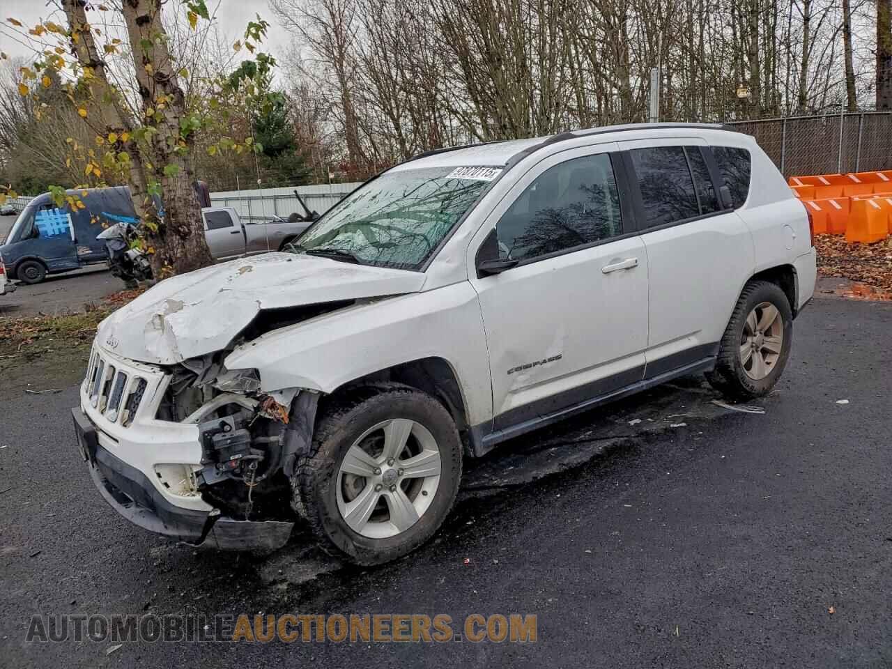 1C4NJDBB5GD631533 JEEP COMPASS 2016