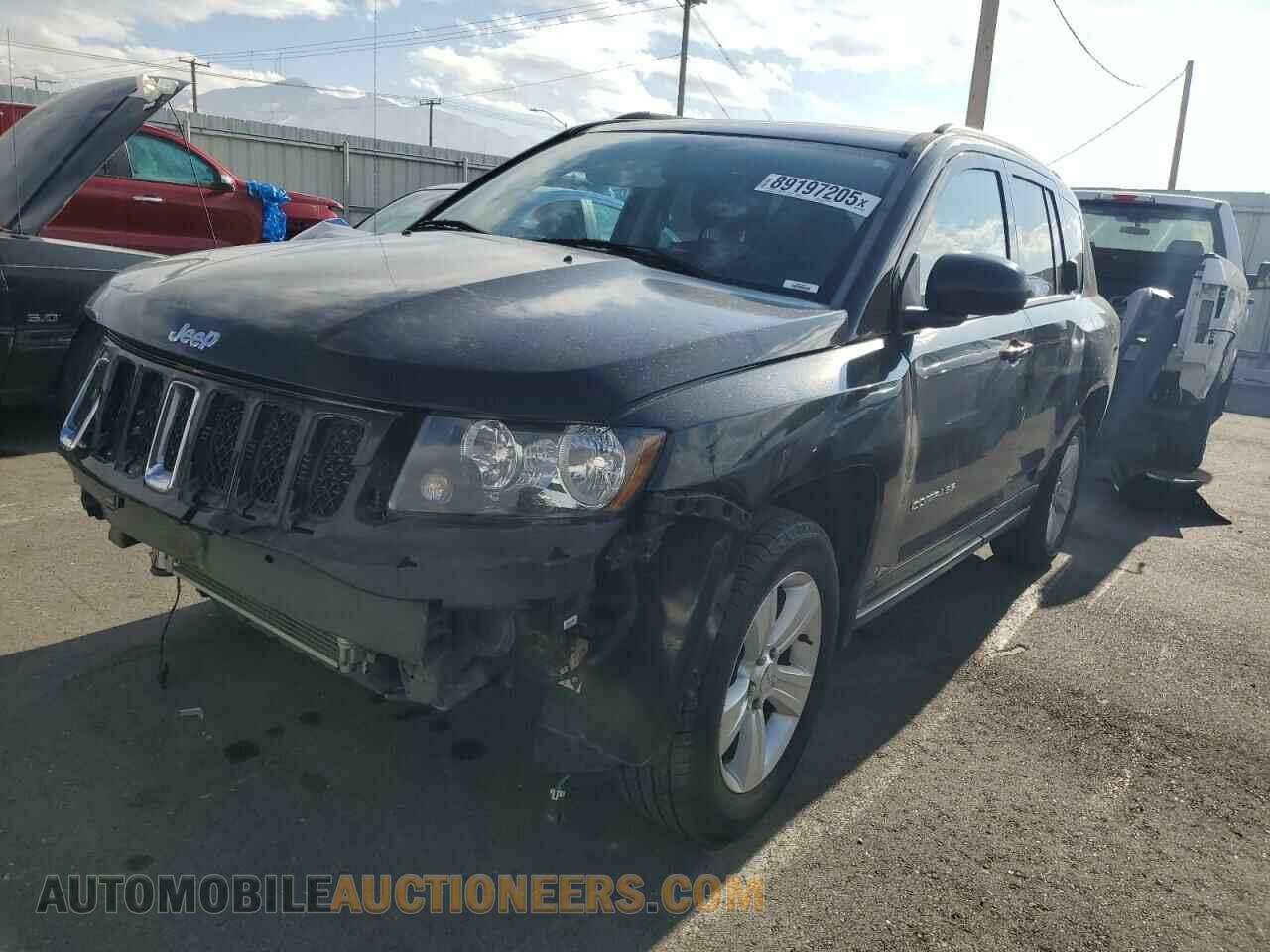 1C4NJDBB6GD617690 JEEP COMPASS 2016