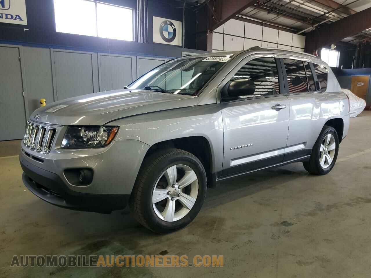 1C4NJDBB6GD777911 JEEP COMPASS 2016