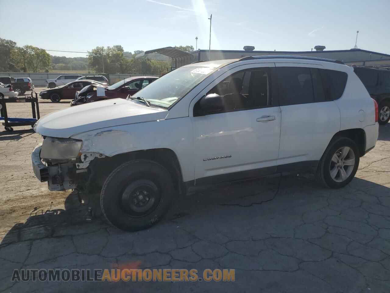 1C4NJDBB7CD723110 JEEP COMPASS 2012