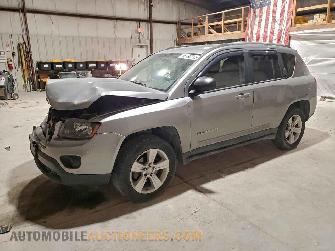 1C4NJDBB7GD520966 JEEP COMPASS 2016
