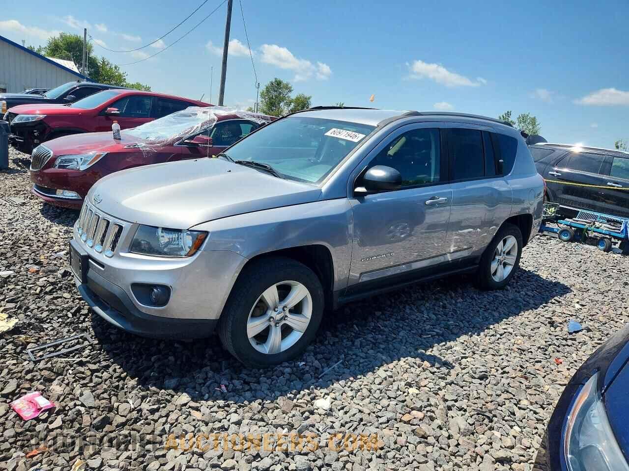 1C4NJDBB7GD631209 JEEP COMPASS 2016