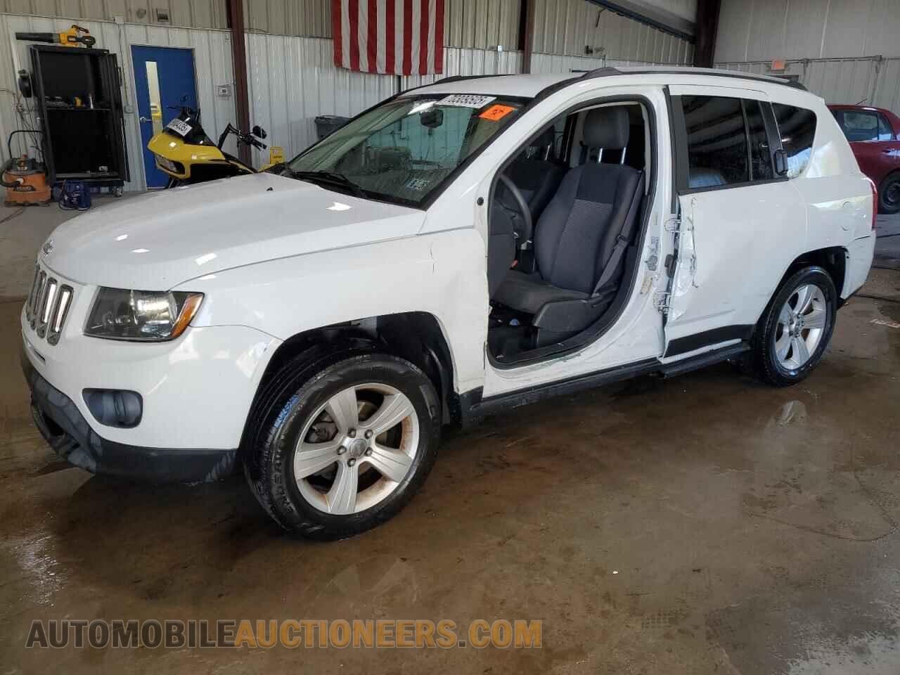1C4NJDBB8GD534858 JEEP COMPASS 2016
