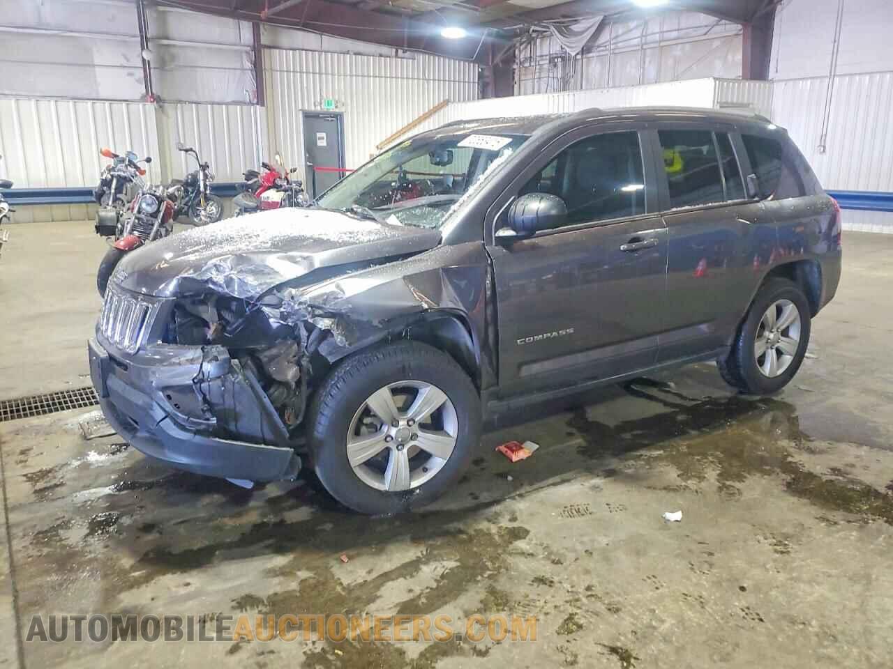 1C4NJDBB8GD777988 JEEP COMPASS 2016
