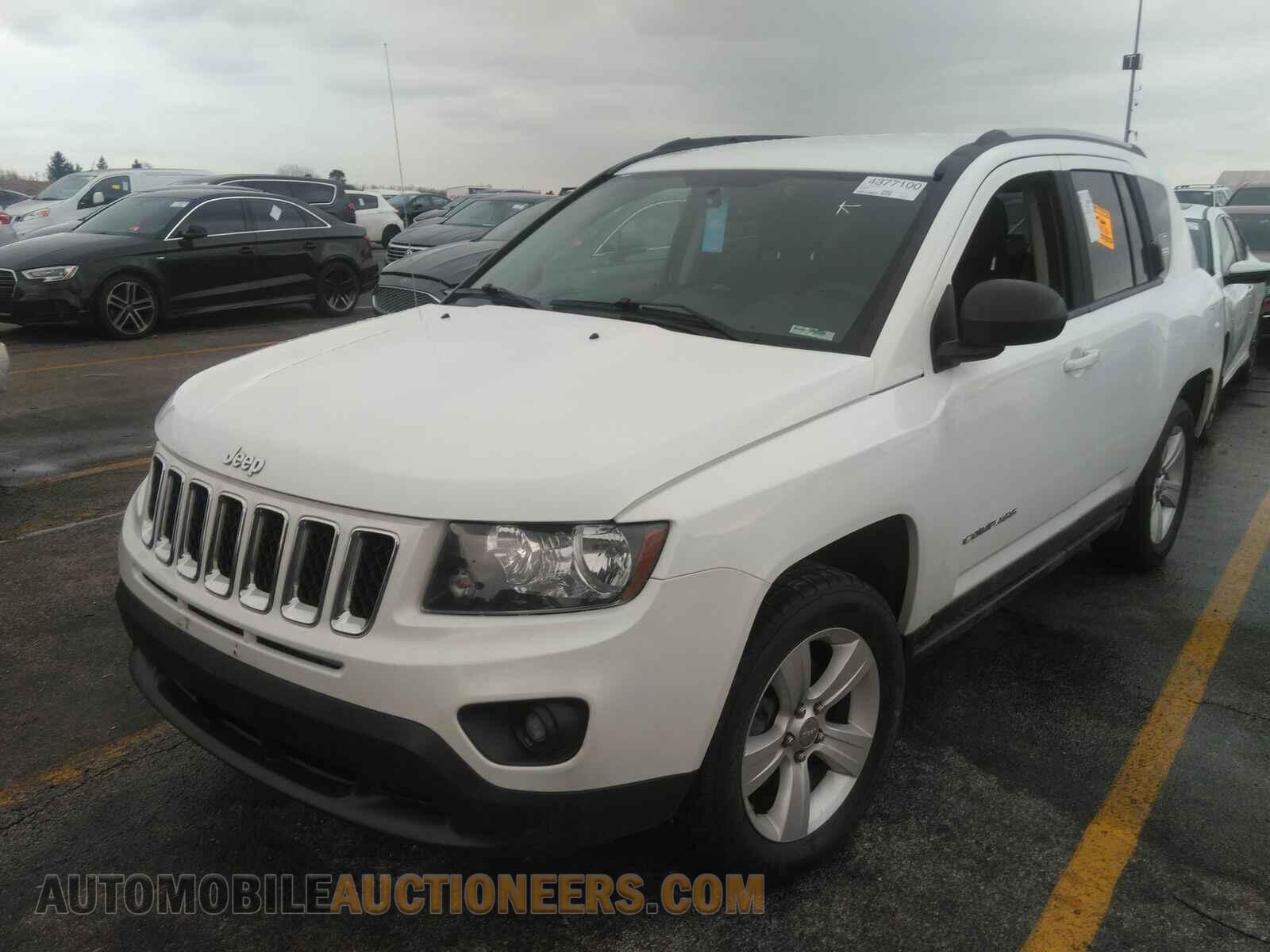 1C4NJDBB9GD670951 Jeep Compass 2016