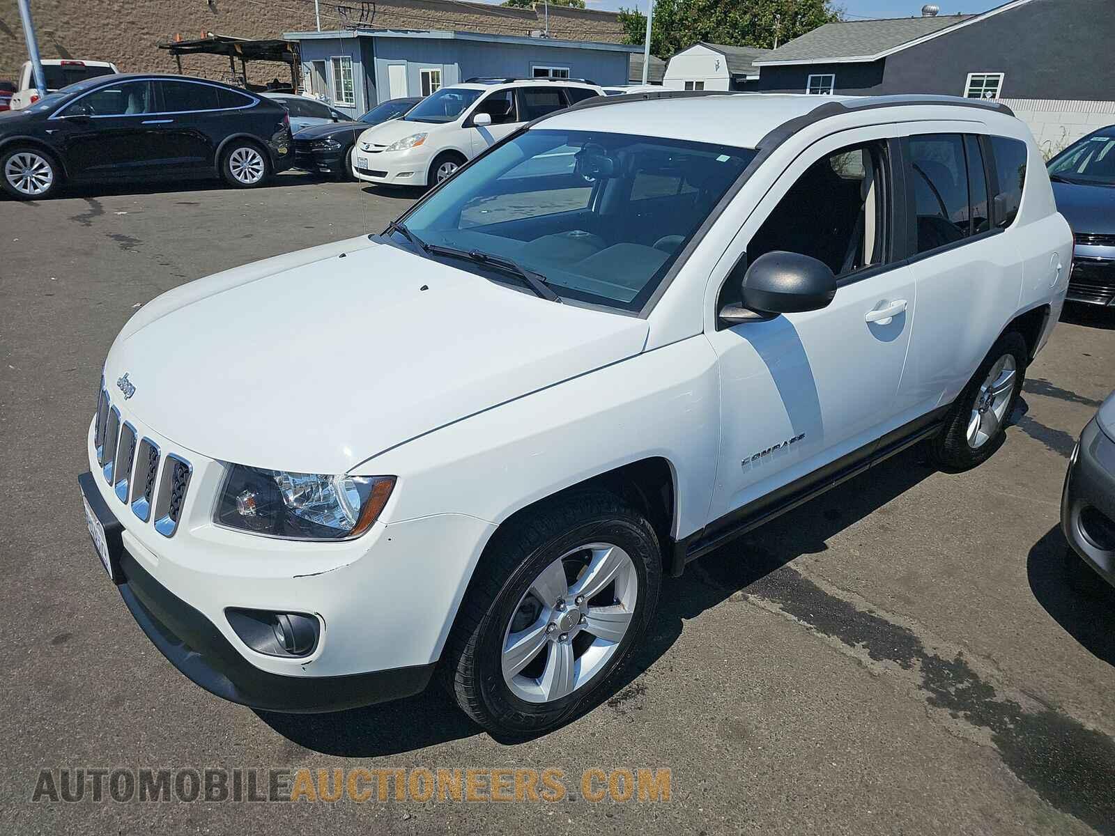 1C4NJDBB9GD757006 Jeep Compass 2016