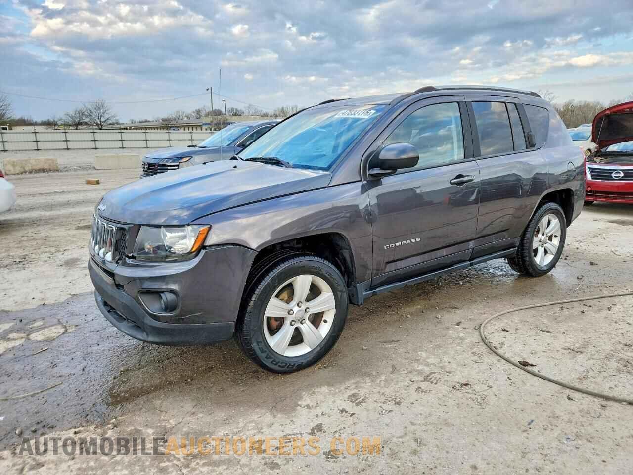 1C4NJDBBXGD520721 JEEP COMPASS 2016