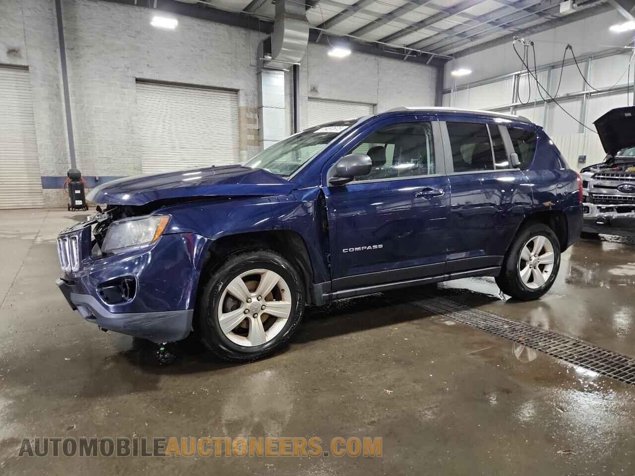 1C4NJDBBXGD535767 JEEP COMPASS 2016