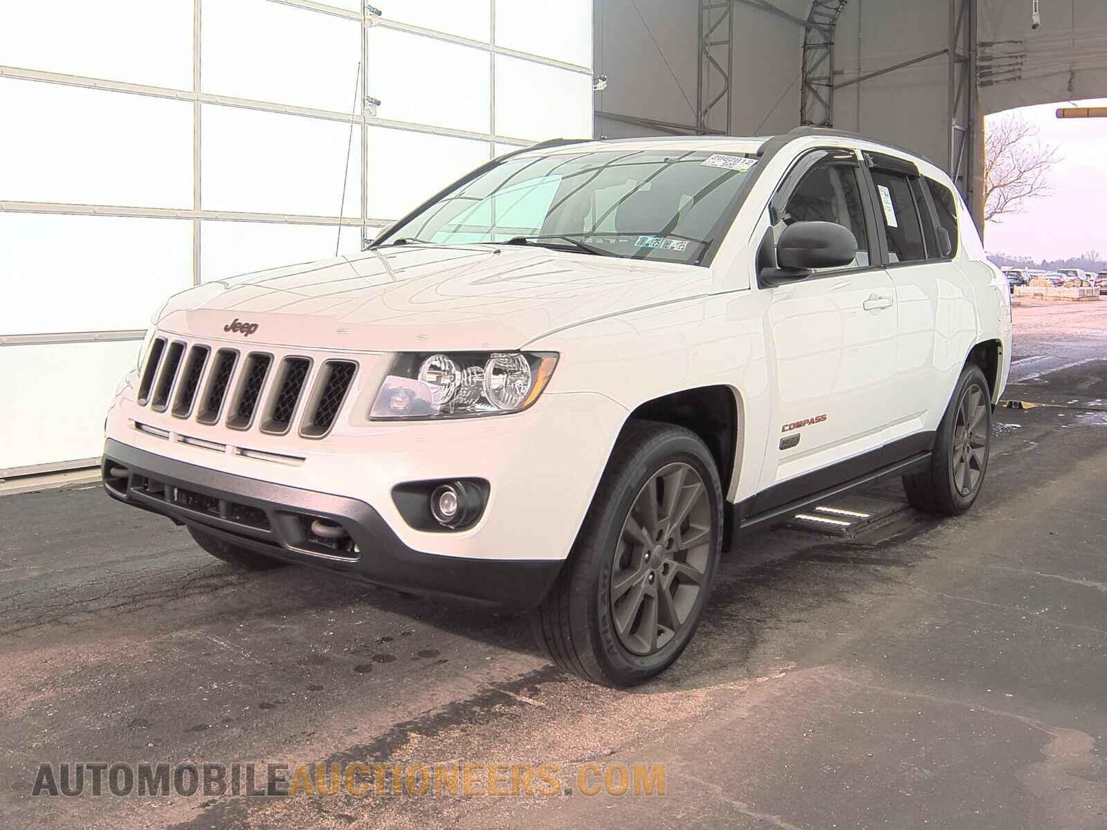 1C4NJDBBXGD784893 Jeep Compass 2016