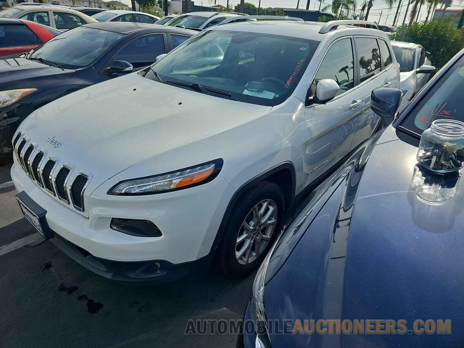 1C4PJLCB2HW668255 Jeep Cherokee 2017