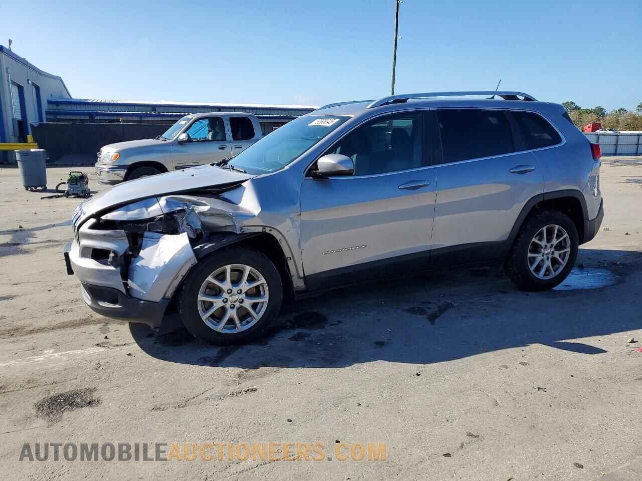 1C4PJLCB2JD560719 JEEP CHEROKEE 2018