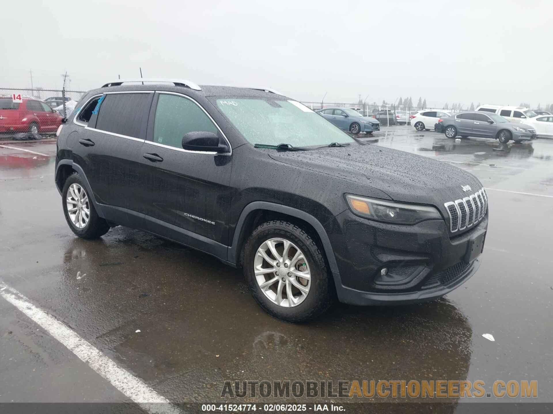 1C4PJLCB4KD171646 JEEP CHEROKEE 2019