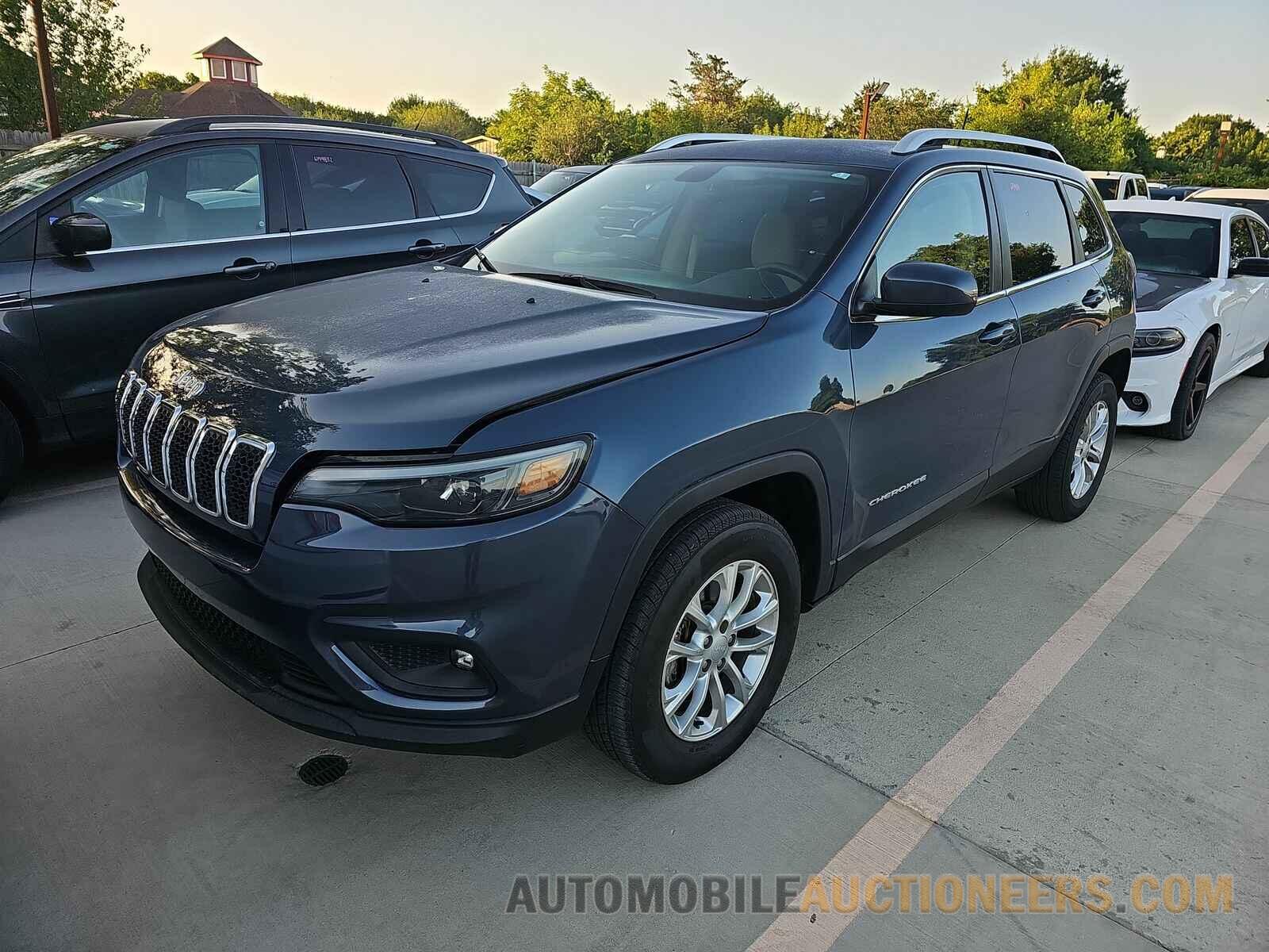 1C4PJMCB8KD364923 Jeep Cherokee 2019