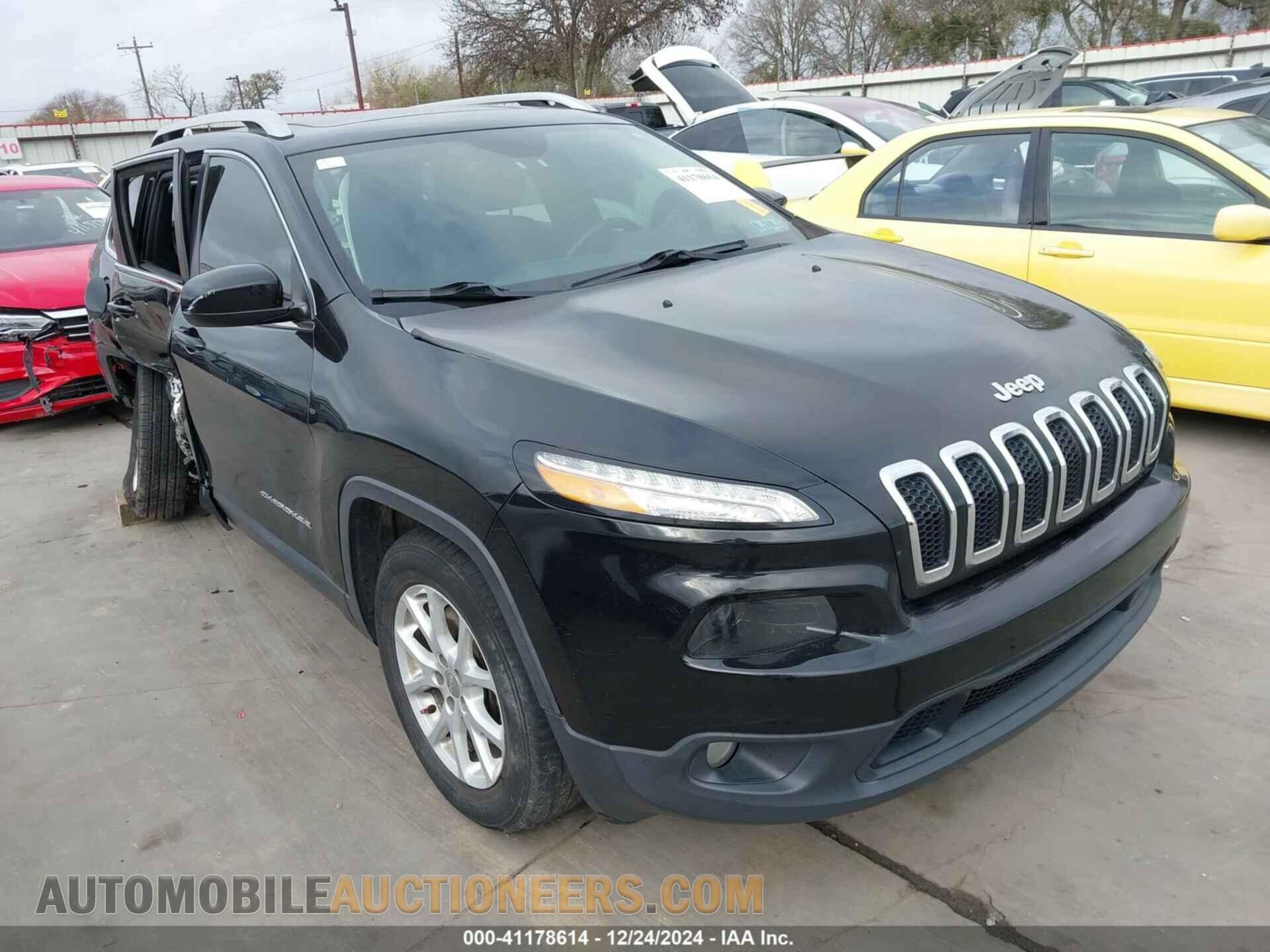 1C4PJMCS0HD217567 JEEP CHEROKEE 2017