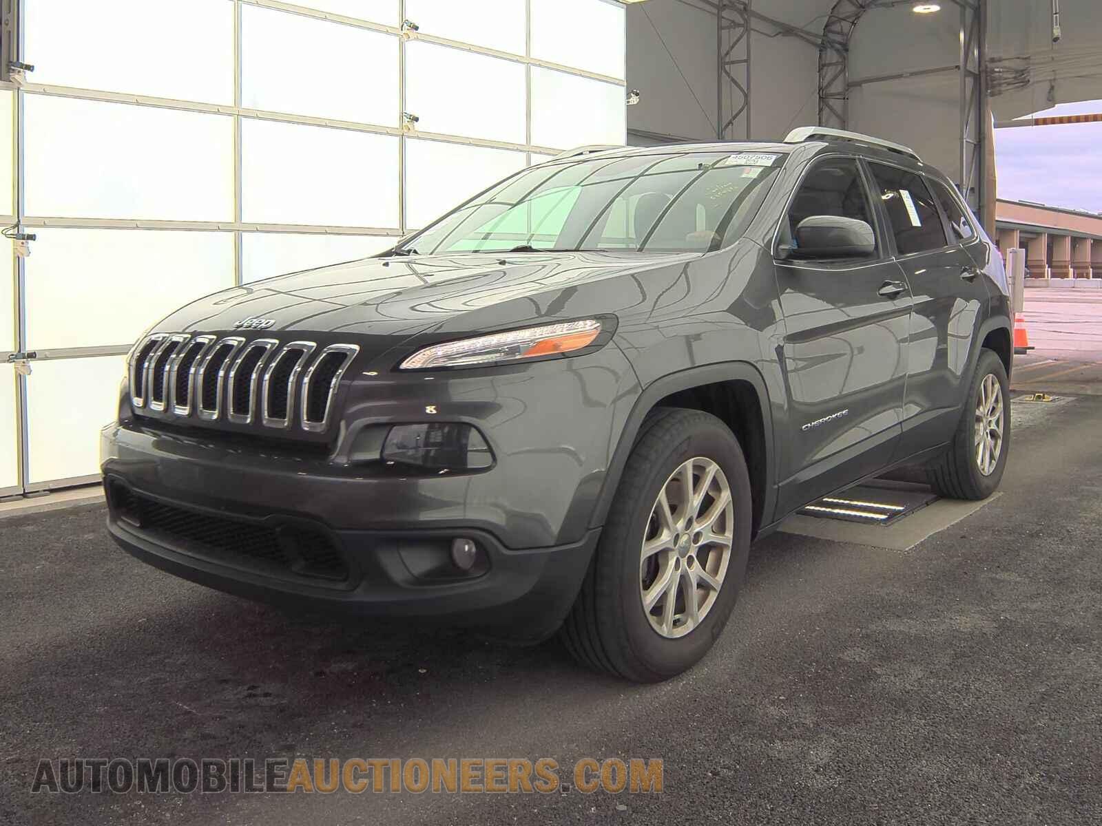 1C4PJMCS2HD235603 Jeep Cherokee 2017