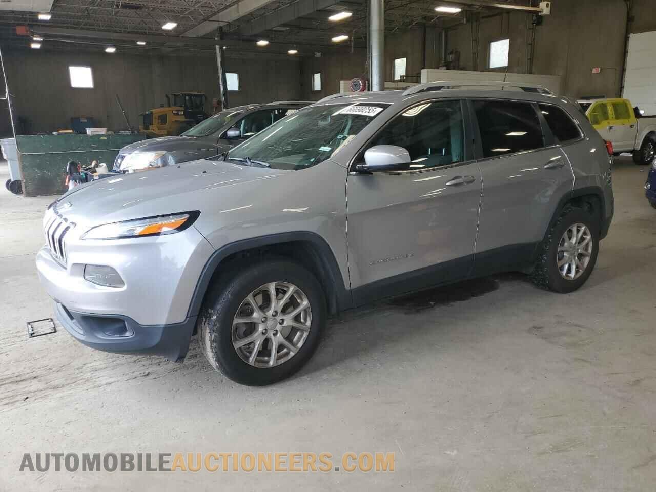 1C4PJMCS2HW616467 JEEP GRAND CHER 2017