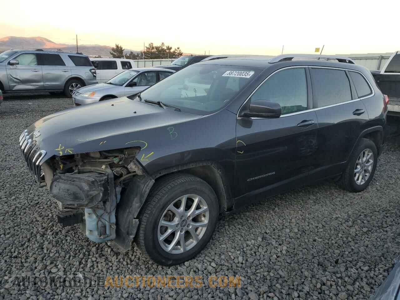 1C4PJMCS2HW637562 JEEP GRAND CHER 2017