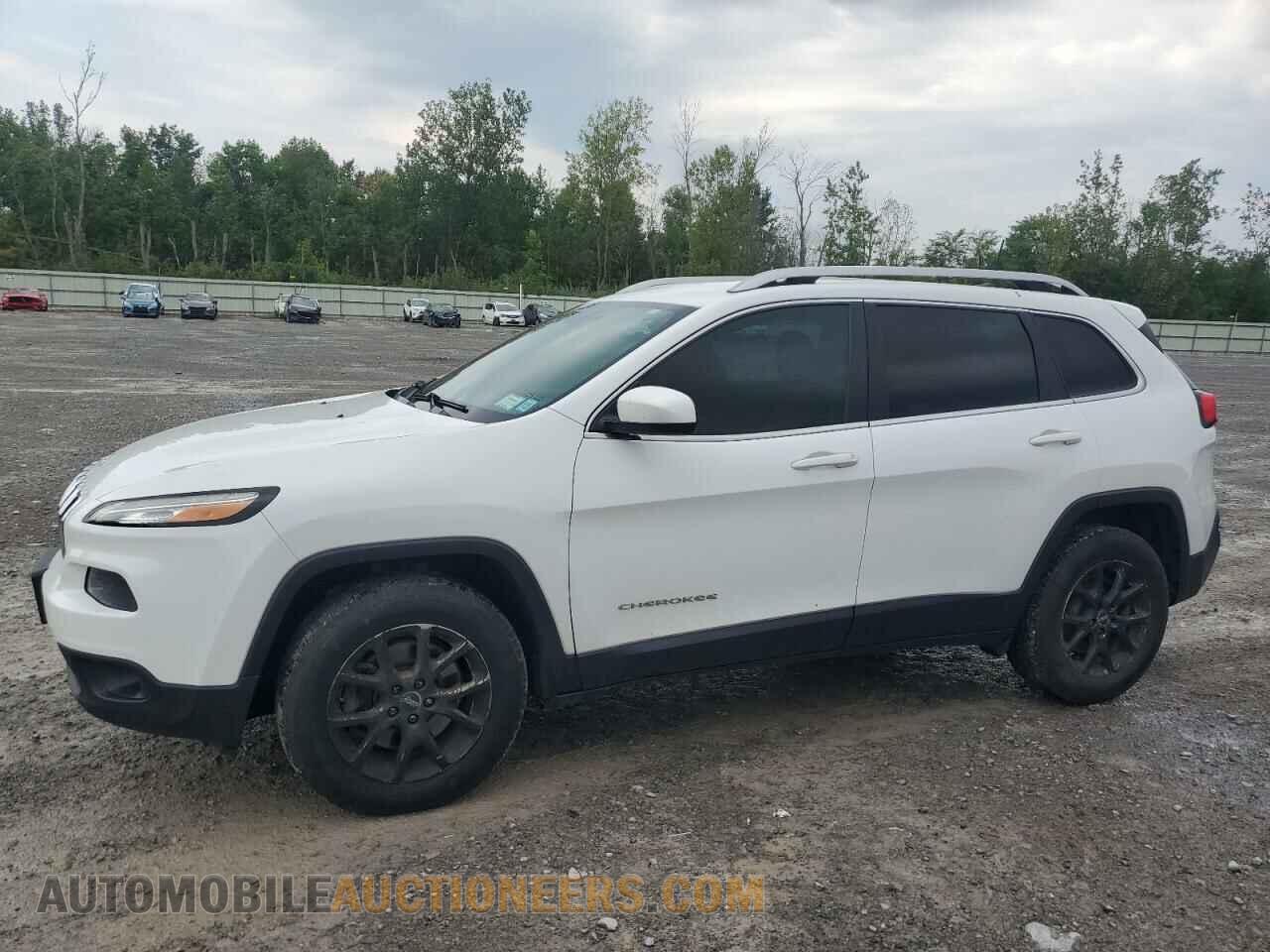 1C4PJMCS3HW500792 JEEP GRAND CHER 2017