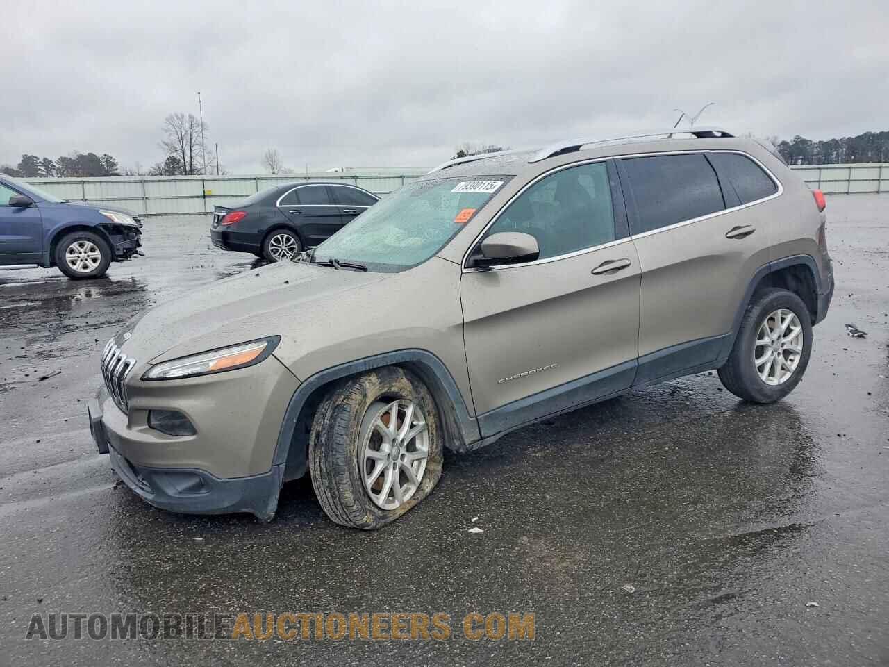 1C4PJMCS3HW504101 JEEP CHEROKEE 2017