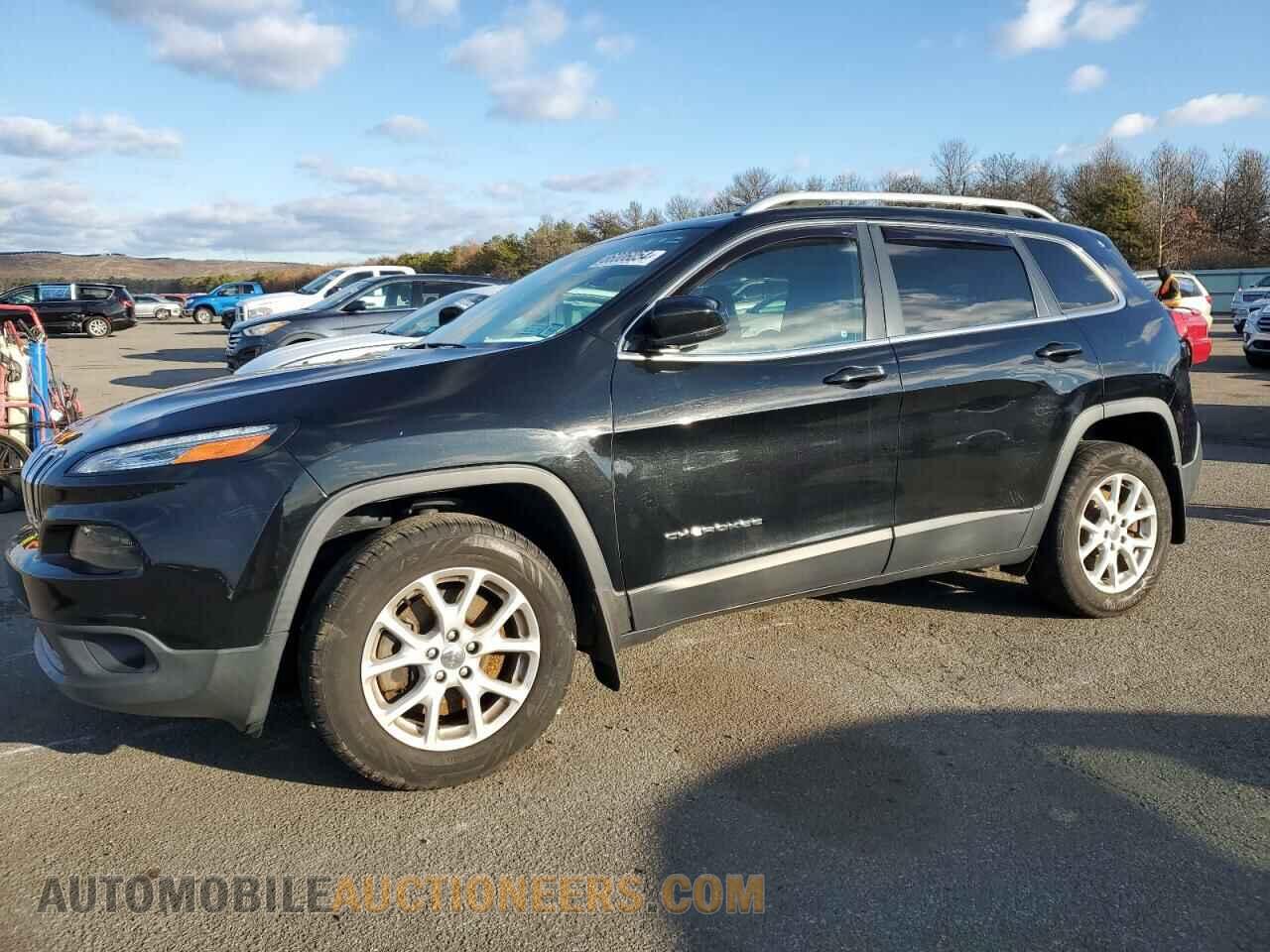 1C4PJMCS3HW505877 JEEP GRAND CHER 2017