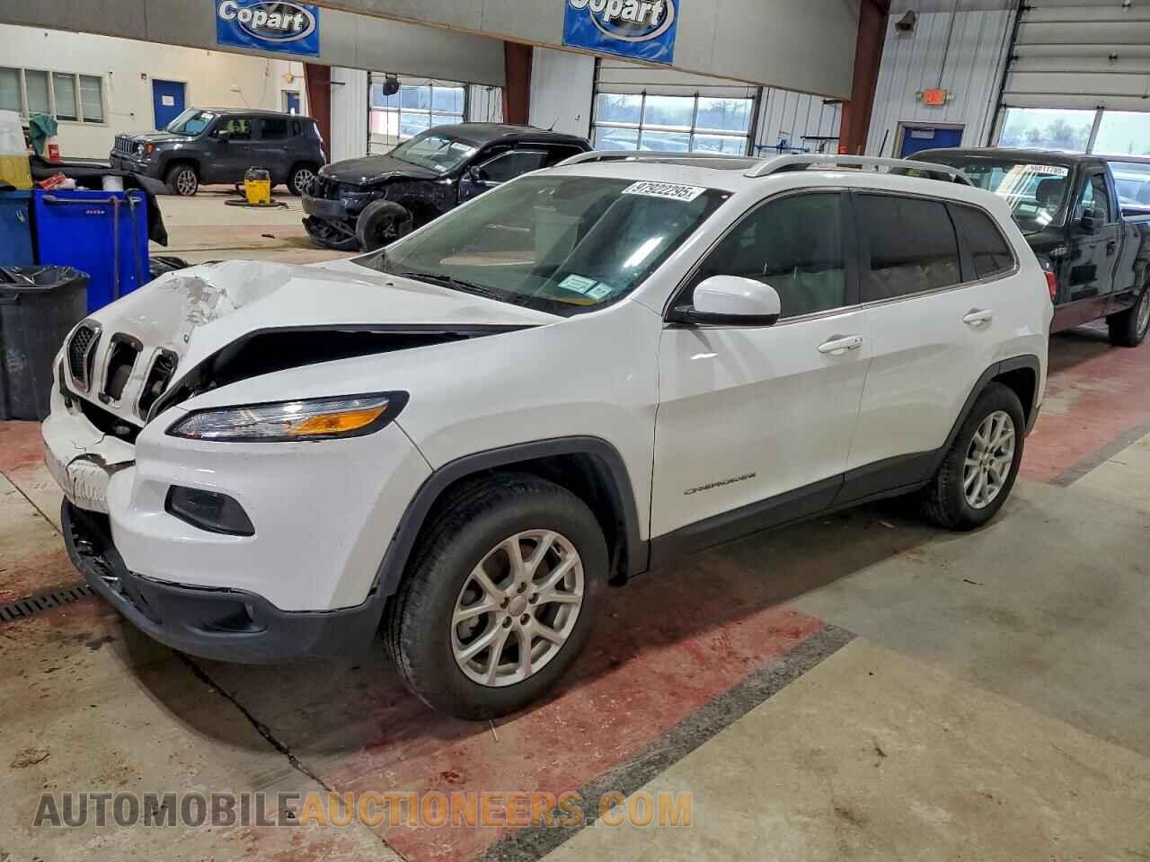 1C4PJMCS3HW575668 JEEP GRAND CHER 2017