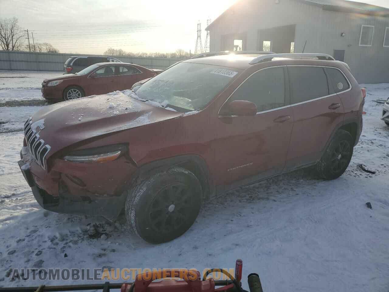 1C4PJMCS5HW628693 JEEP GRAND CHER 2017